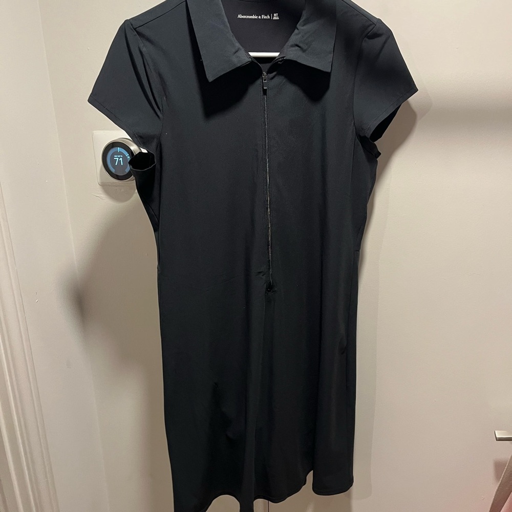 Abercrombie & Fitch Black Collared Traveler Dress